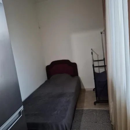 Ravda Apartment *
